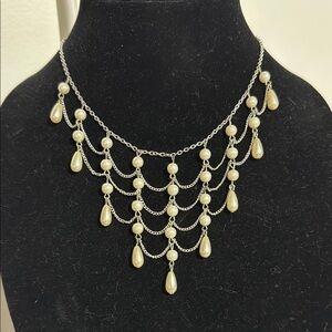 Elegant Silver and Cream Pearl Necklace